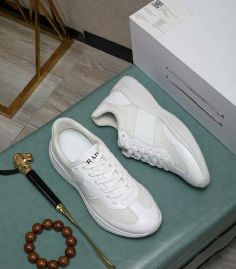 Picture of Prada Shoes Men _SKUfw158243472fw